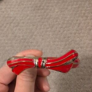 Chic Red and Gold Bow Bracelet